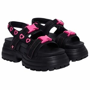 Dolls kill Koi footwear Heart Black Pink chunky‎ platform sandals 8 / 38